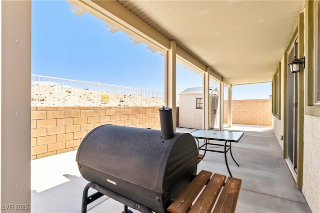 2612 Tullamore Creek Ln, Laughlin, NV 89029 - view of patio / terrace