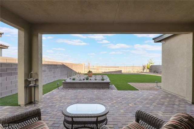 10216 Chrysolite Pl, Las Vegas, NV 89143 - view of patio