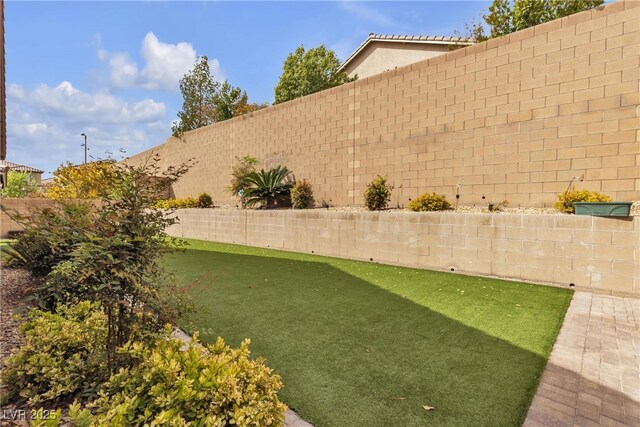 8393 Canyon Crevasse St, Las Vegas, NV 89166 - photo 38