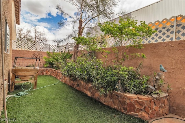 5050 Secret Rock St, Las Vegas, NV 89122 - view of fenced backyard