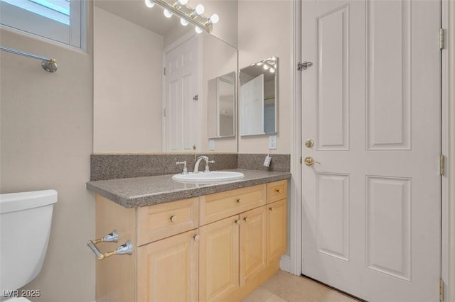 2290 Casa Bella Ct, Las Vegas, NV 89117 - bathroom with vanity and tile patterned floors