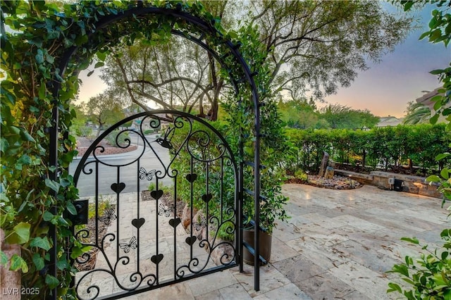 812 Eaglewood Dr, Las Vegas, NV 89144 - view of gate