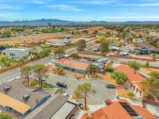 birds eye view of property featuring a residential view and a mountain view