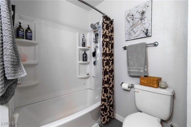 4678 Saddle Pl, Las Vegas, NV 89119 - full bath featuring shower / bath combo, toilet, and baseboards