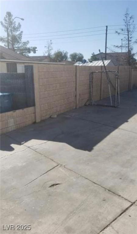 3711 Southern Light Dr, Las Vegas, NV 89115 - exterior space featuring fence private yard