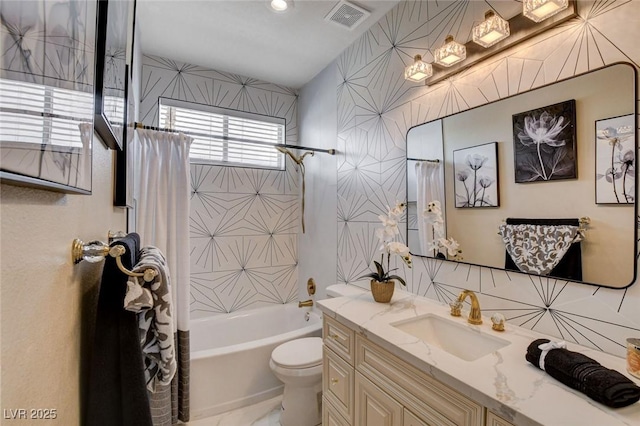 10550 Patrington Ct, Las Vegas, NV 89183 - bathroom featuring shower / bath combo, toilet, vanity, and visible vents