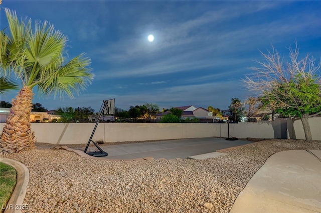10550 Patrington Ct, Las Vegas, NV 89183 - view of yard featuring fence and a patio