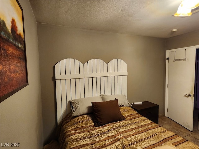 1812 Ivanhoe Way, Las Vegas, NV 89102 - bedroom with a textured ceiling