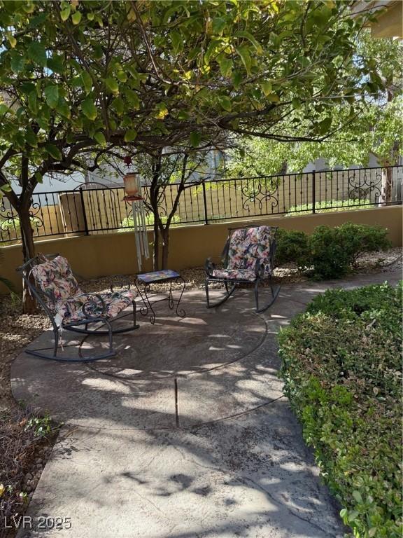 4 Bloomfield Hills Dr, Henderson, NV 89052 - photo 9
