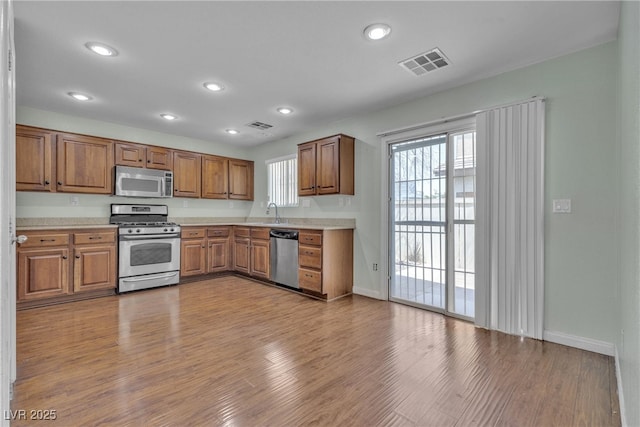 6312 Blue Twilight Ct, Las Vegas, NV 89108 - photo 4