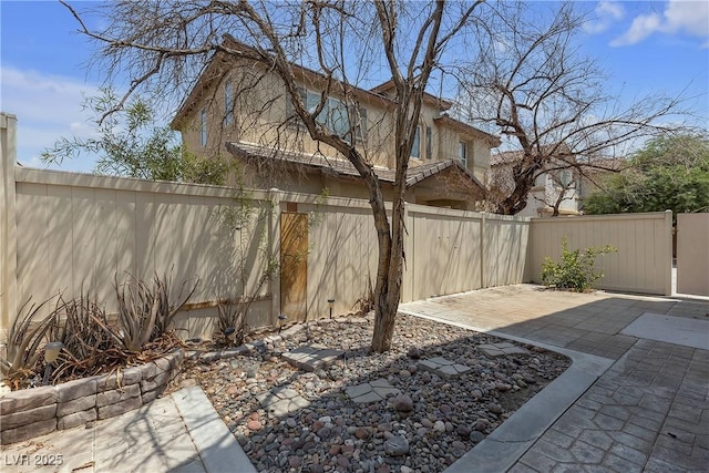 6312 Blue Twilight Ct, Las Vegas, NV 89108 - photo 16