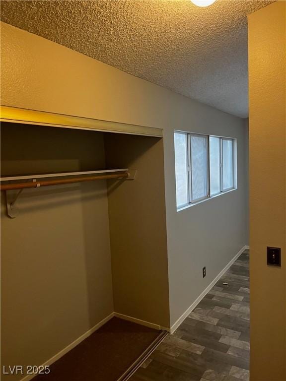2541 Love St, Las Vegas, NV 89121 - view of closet