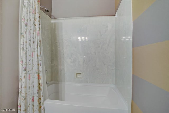 651 Penshaw Bridge Ave, Las Vegas, NV 89178 - bathroom featuring shower / bath combination with curtain