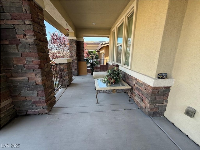 5615 Oak Bend Dr, Las Vegas, NV 89135 - photo 2
