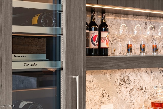 387 Solitude Peak Ln, Henderson, NV 89012 - details with indoor bar and multiple ovens