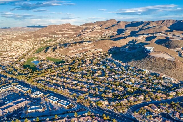 387 Solitude Peak Ln, Henderson, NV 89012 - birds eye view of property featuring a mountain view