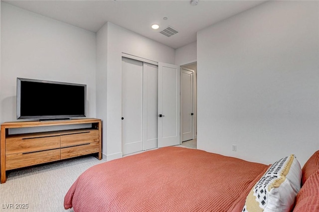 12199 Canyon Sunset St, Las Vegas, NV 89138 - bedroom featuring a closet, carpet flooring, visible vents, and recessed lighting