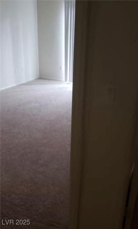 empty room with carpet