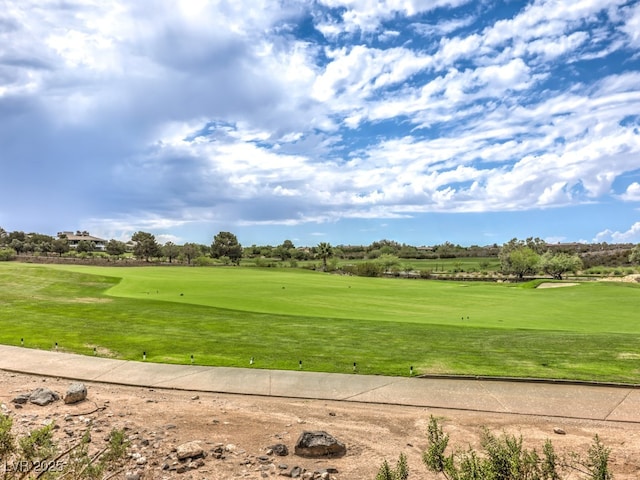 5 Clear Crossing Trl, Henderson, NV 89052 - surrounding community featuring golf course view and a lawn