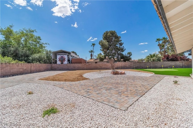 view of patio featuring a fenced backyard