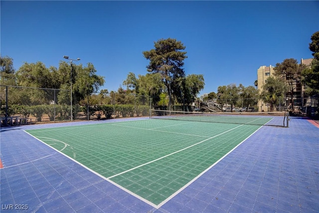 725 N Royal Crest Cir Unit 214, Las Vegas, NV 89169 - view of tennis court