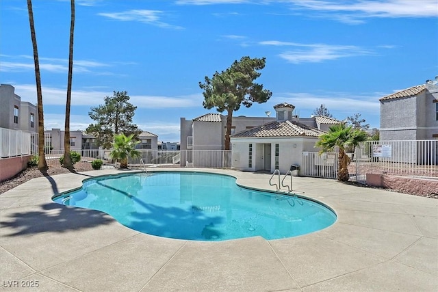 6800 E Lake Mead Blvd Unit 2050, Las Vegas, NV 89156 - community pool with fence and a patio