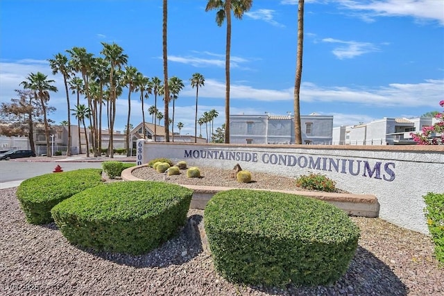 6800 E Lake Mead Blvd Unit 2050, Las Vegas, NV 89156 - community sign with a residential view