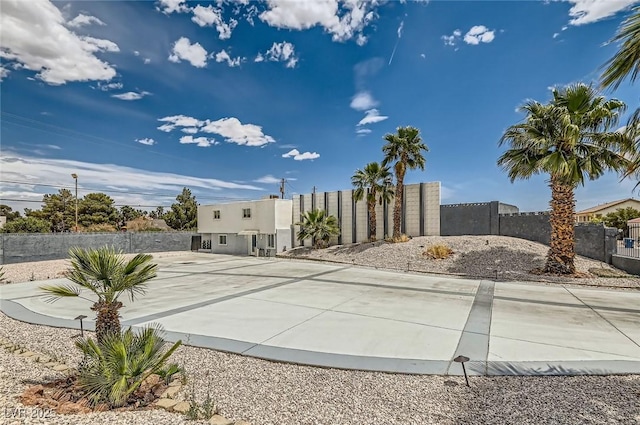 2520 Castlesands Way, Las Vegas, NV 89121 - photo 8