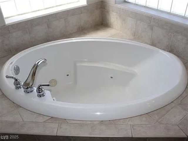 details with a jetted tub