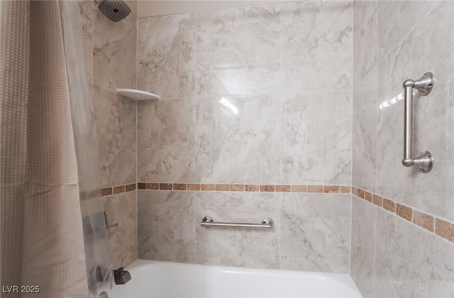 full bath featuring shower / bath combo