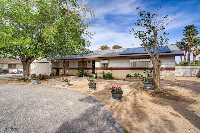 3100 Garehime St, Las Vegas, NV 89108 - single story home with solar panels