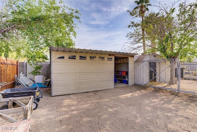 3100 Garehime St, Las Vegas, NV 89108 - view of garage