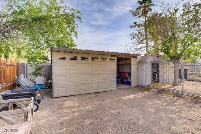 3100 Garehime St, Las Vegas, NV 89108 - view of garage
