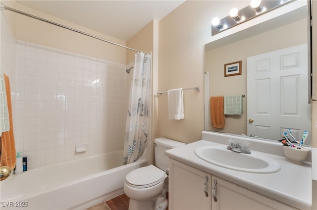 7945 Delbonita Ave, Las Vegas, NV 89147 - bathroom featuring toilet, shower / bathtub combination with curtain, and vanity