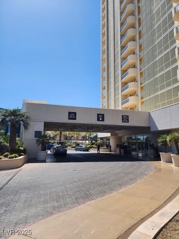135 E Harmon Ave Unit 3320, Las Vegas, NV 89109 - view of building exterior