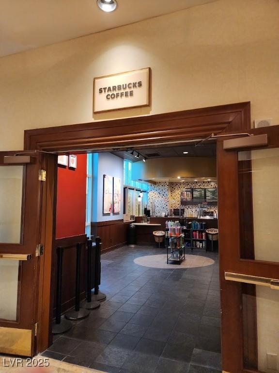 135 E Harmon Ave Unit 3320, Las Vegas, NV 89109 - view of building lobby