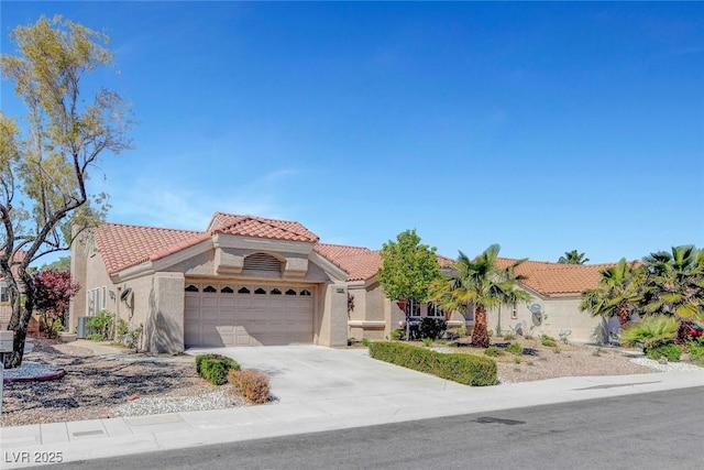 2505 Palmridge Dr, Las Vegas, NV 89134 - photo 3