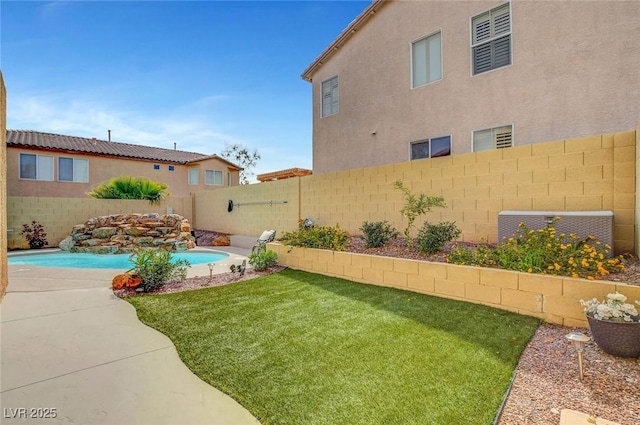 9413 Artesian Oak Ct, Las Vegas, NV 89149 - view of yard with a fenced backyard, central air condition unit, and a fenced in pool