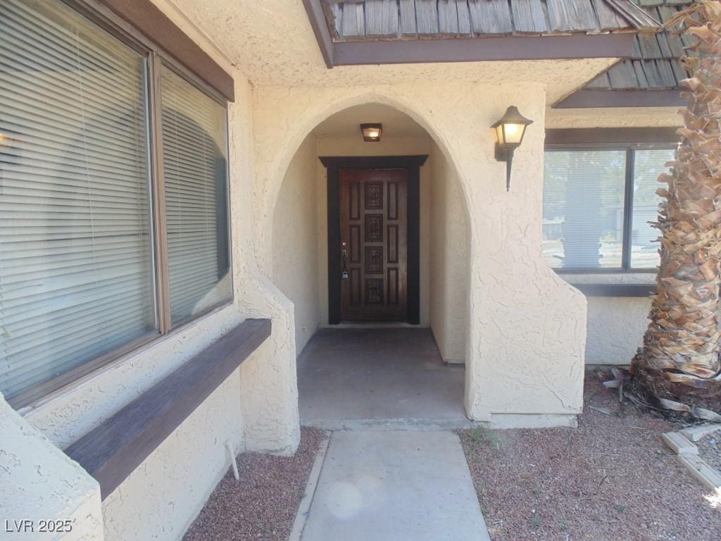 230 Queen Marie Ct, Henderson, NV 89015 - photo 2