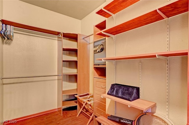 9000 Las Vegas Blvd Unit 1047, Las Vegas, NV 89123 - walk in closet featuring wood finished floors