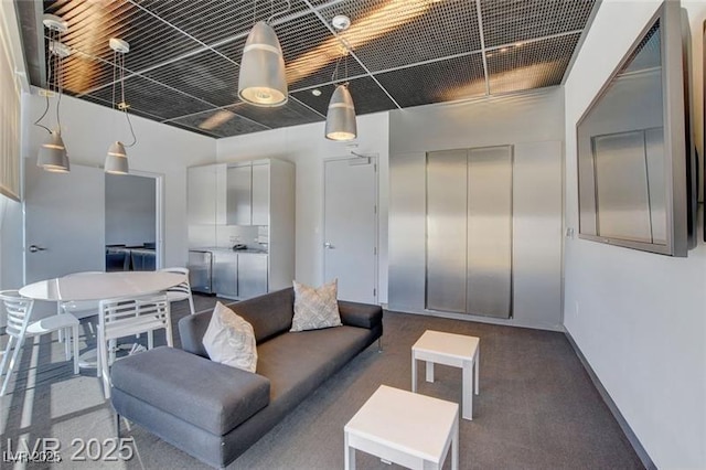 3726 Las Vegas Blvd Unit 2605, Las Vegas, NV 89158 - view of carpeted living area