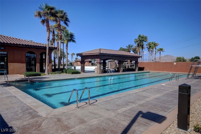 519 Via Garofano Ave, Henderson, NV 89011 - community pool with a gazebo and a mountain view