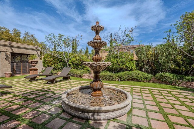 11814 Canons Brook Dr, Las Vegas, NV 89141 - view of property's community featuring a patio area