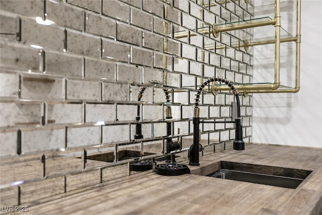 interior details with decorative backsplash