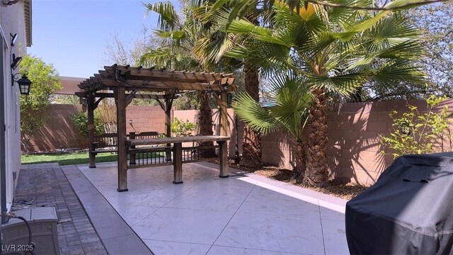 view of patio / terrace with a pergola, a fenced backyard, outdoor dining area, and area for grilling