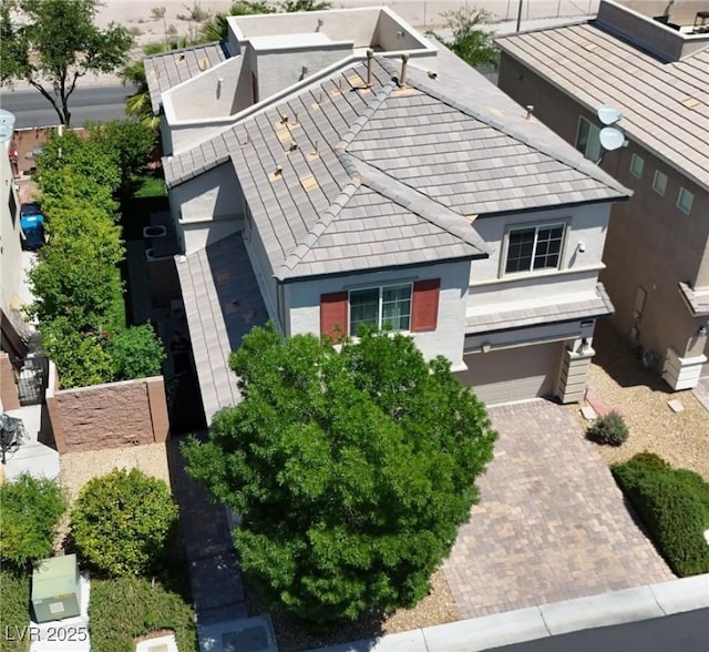 aerial view of property and surrounding area