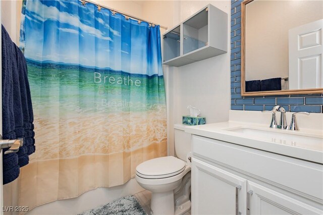 bathroom with toilet, decorative backsplash, shower / tub combo, and vanity