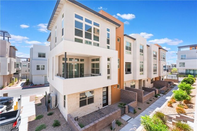 647 Spotted Falcon St, Las Vegas, NV 89138 - photo 3