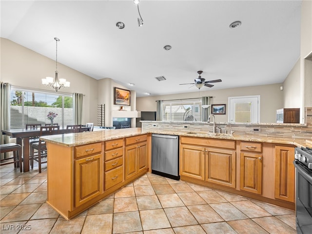 2212 Marble Gorge Dr, Las Vegas, NV 89117 - photo 18
