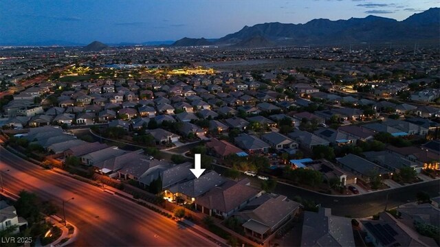 7806 Sundial Peak St, Las Vegas, NV 89166 - photo 45